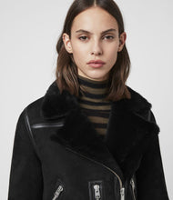 Charger l&#39;image dans la galerie, Veste de motard en peau de mouton Willow
